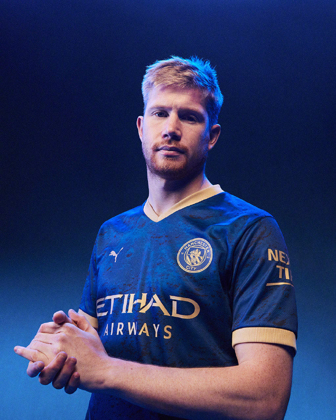 足球中超球队宣布签下五大联赛中场悍将