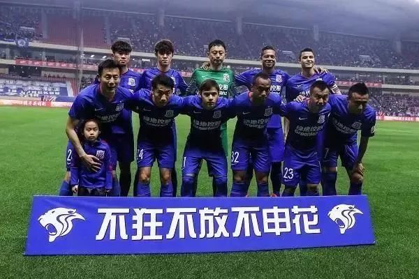 这是真饿了，太阳报：哈兰德赛后买了近70个芝士汉堡请全队吃（太阳报：哈兰德赛后豪掷近70个芝士汉堡，招待全队）