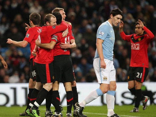 亚冠赛后国安球迷对老将王刚高喊：电梯战神，王刚牛X（亚冠赛后，国安球迷齐呼老将王刚：电梯战神，太猛了）