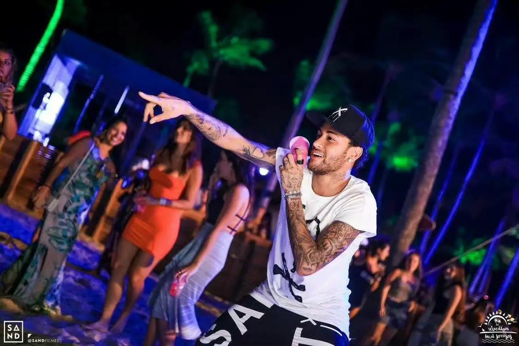 浓眉发出最后通牒！小牛赶紧做决定！可惜了欧文！（浓眉下达最后通牒：小牛尽快决断，欧文恐成遗憾）