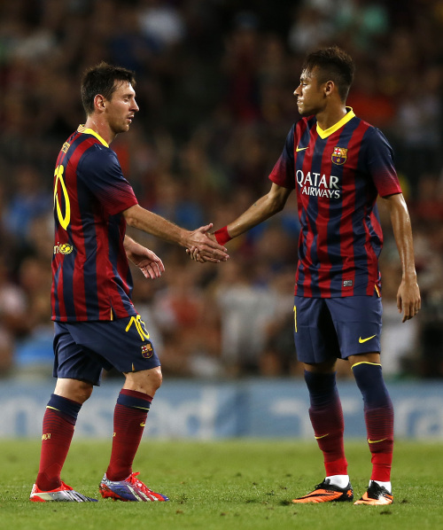 葡杯巨大争议！裁判VAR花12分钟确认点球，葡体起死回生（葡杯判罚风波：VAR耗时12分钟认定点球，葡体绝境重生）