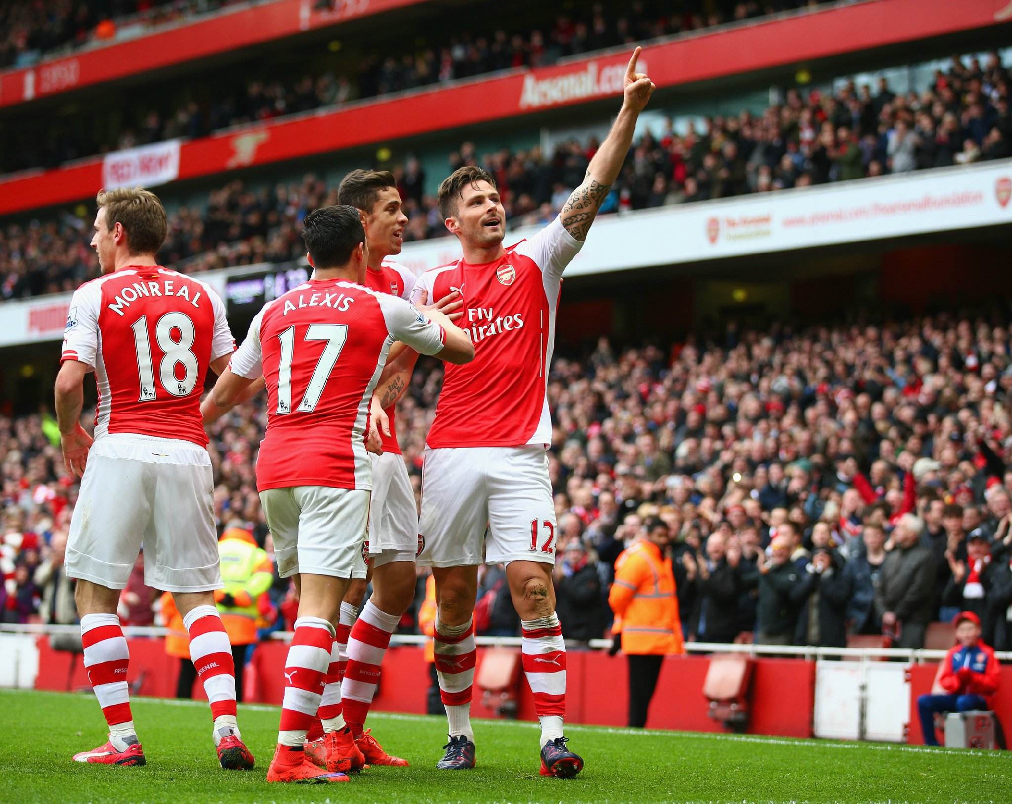 瓦伦西亚对阵塞维利亚：首发阵容与比赛前瞻